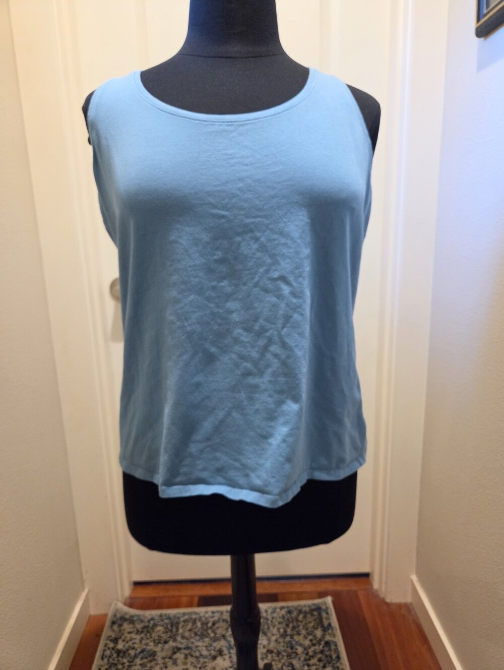 Nic+Zoe Women's Light Blue Scoop Neck Tank Top